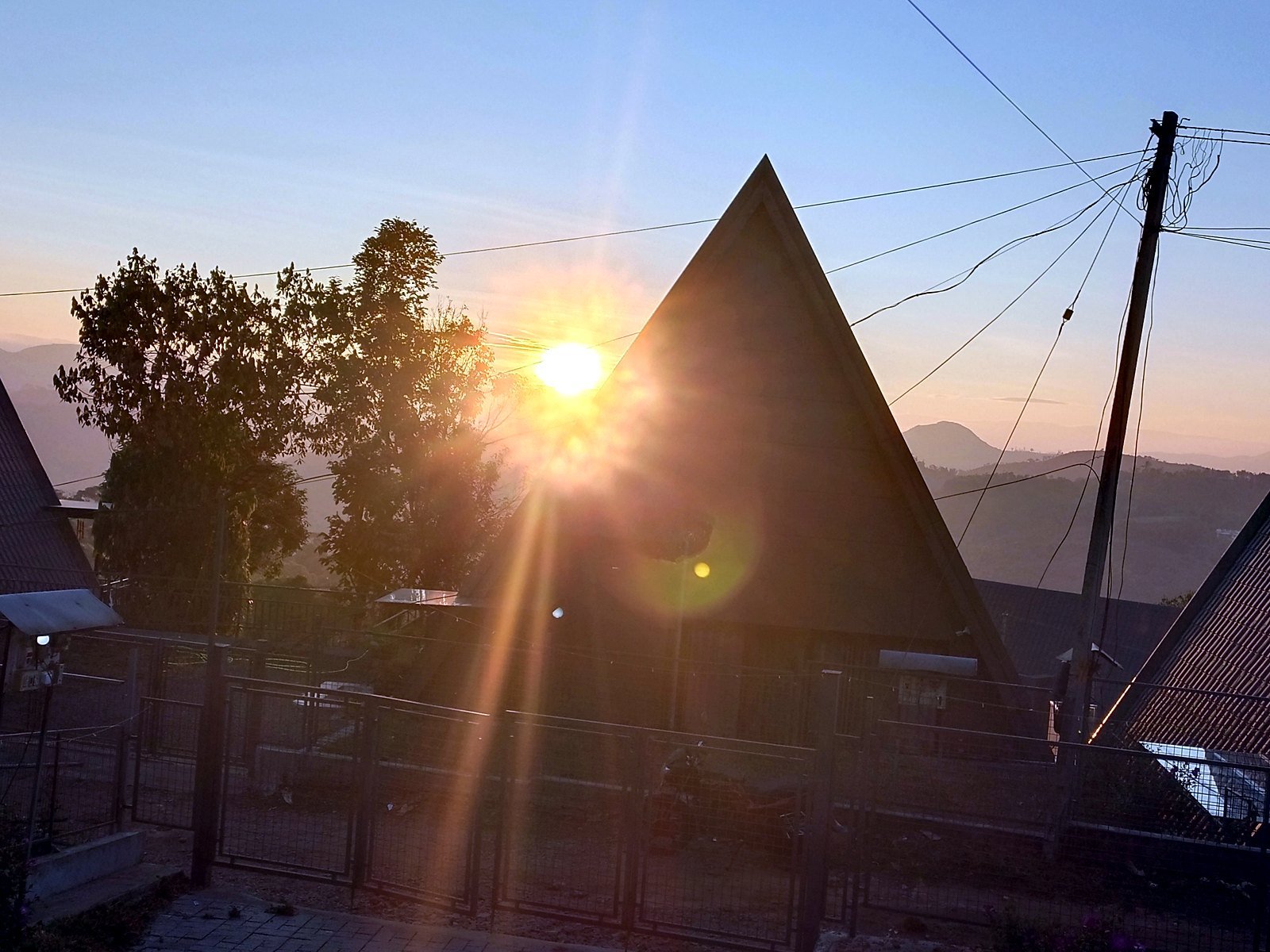misty-nook-2bhk-11-sunrise-view