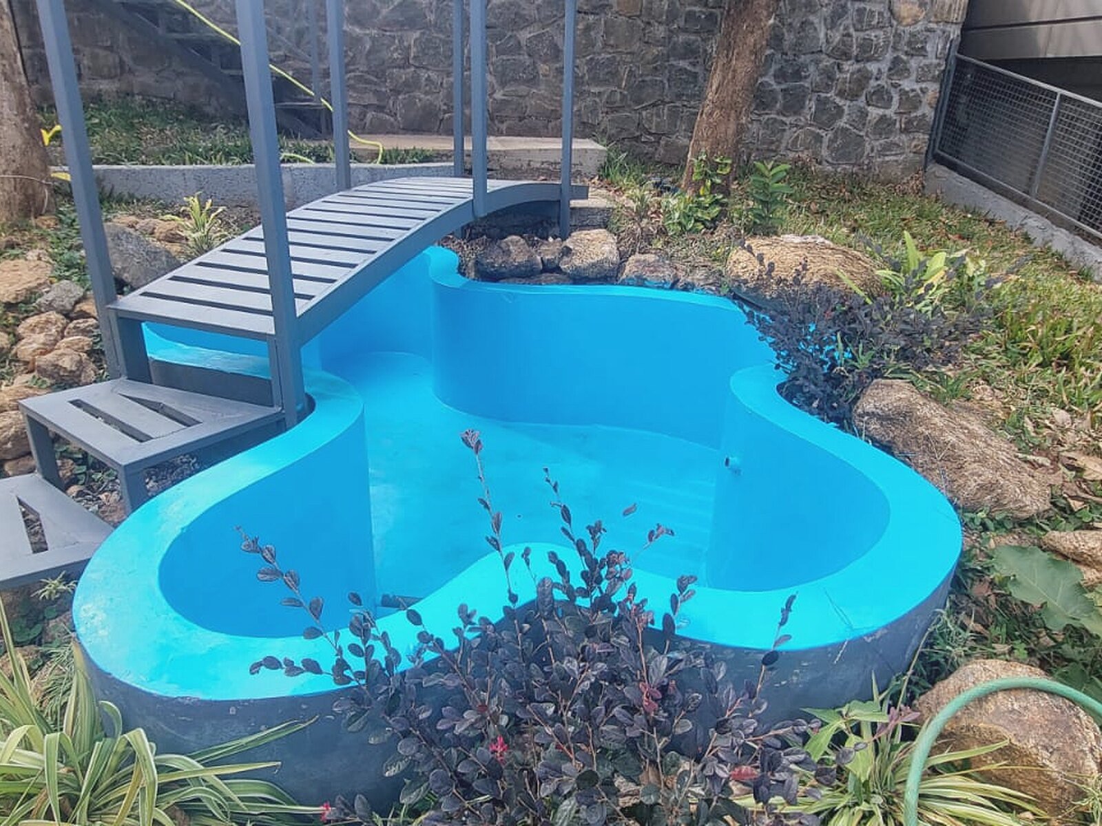 winter-whisper-2-5-bhk-06-pool