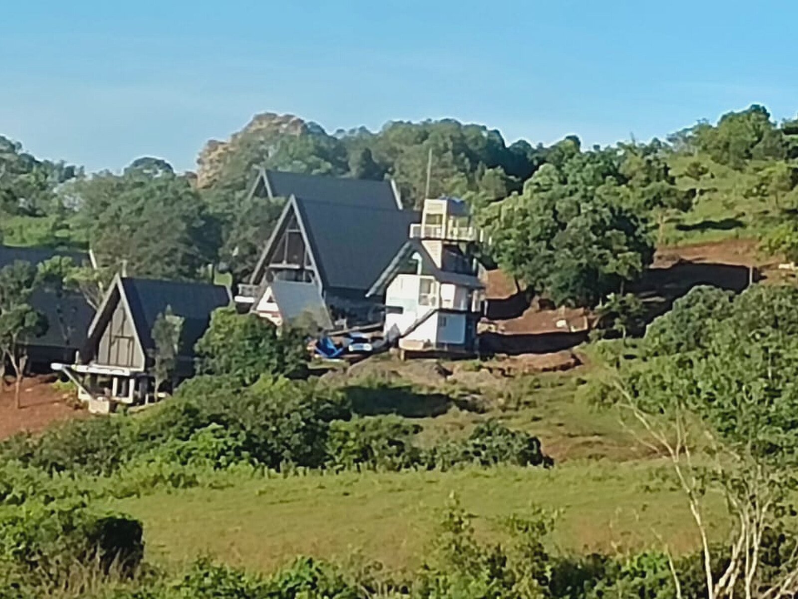 winter-whisper-2-5-bhk-33-aerial-cottage-view